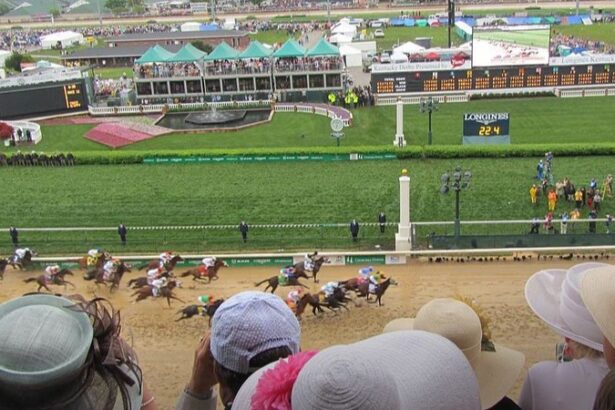 First lap of the Kentucky Derby., tags: wealth weekend black economic - CC BY-SA